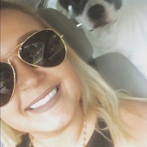 Meet your Posher, Brandi